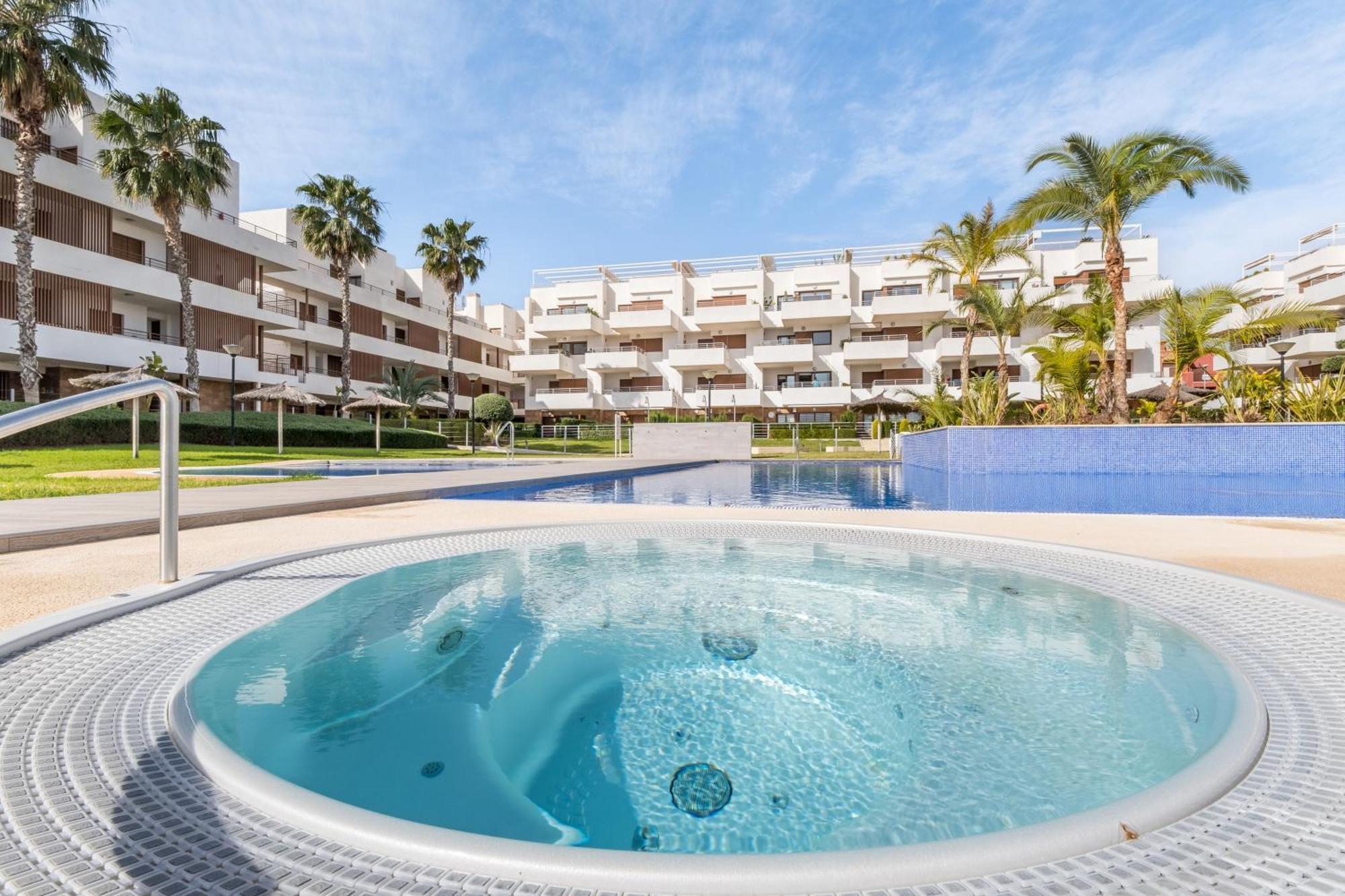 Terrazas De Campoamor Sunrise โอริอุเอลา ภายนอก รูปภาพ